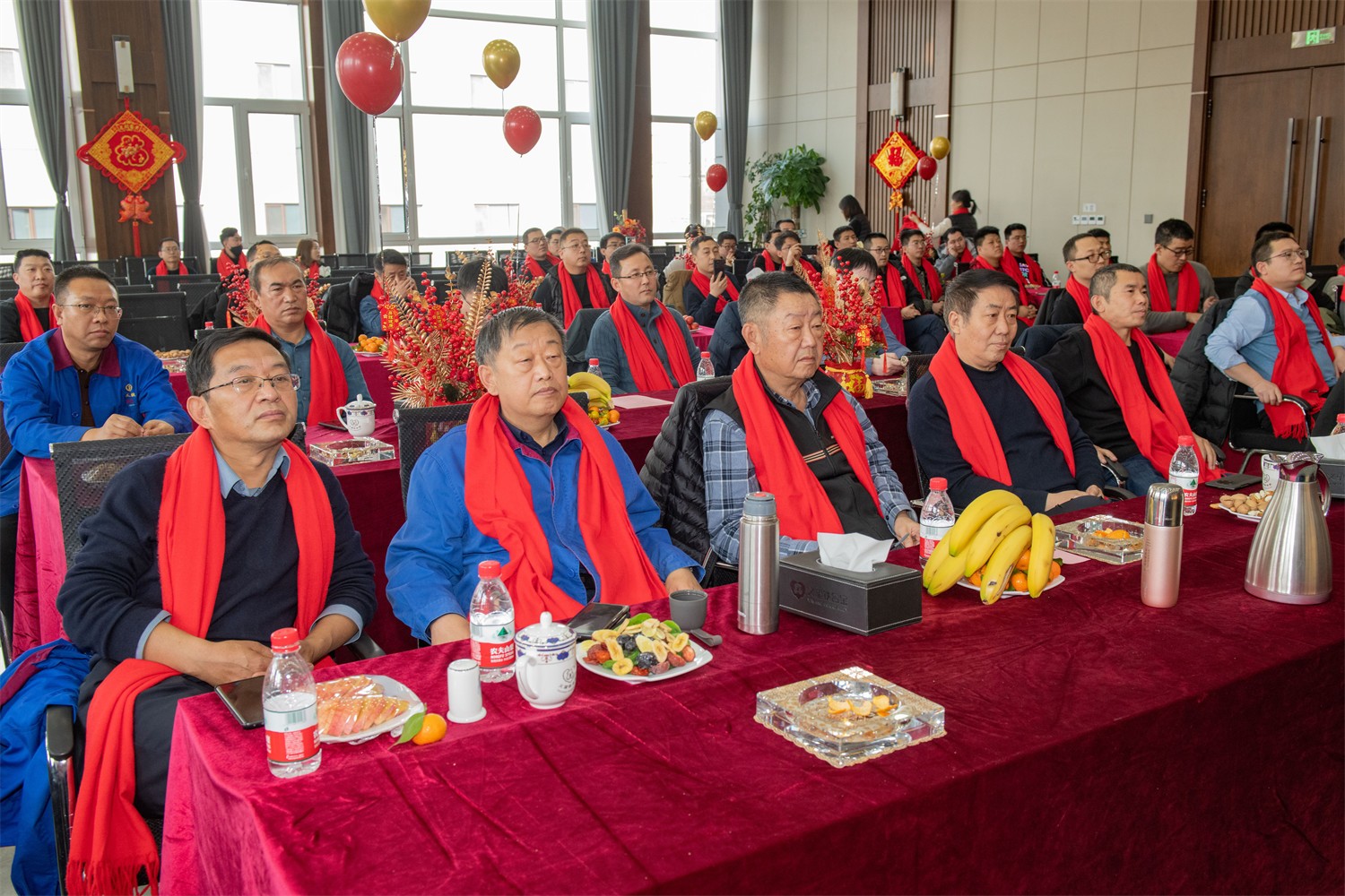 “點亮青春，圓夢義鐵”公司青年人才聯(lián)誼會成功舉辦