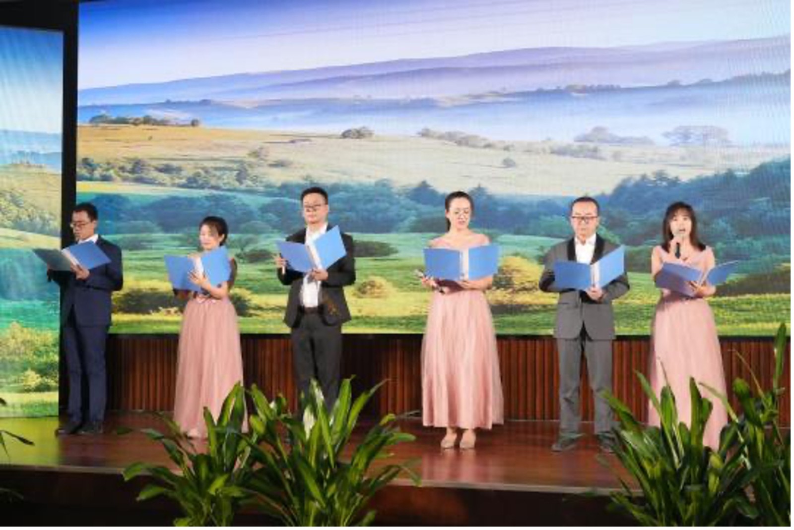 義鐵公司第七屆青年人才聯(lián)誼會(huì)圓滿舉辦